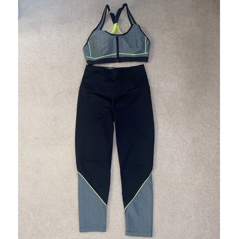 Victoria’s Secret sport set